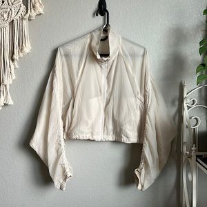 Old Navy Cropped Lightweight Jacket - S